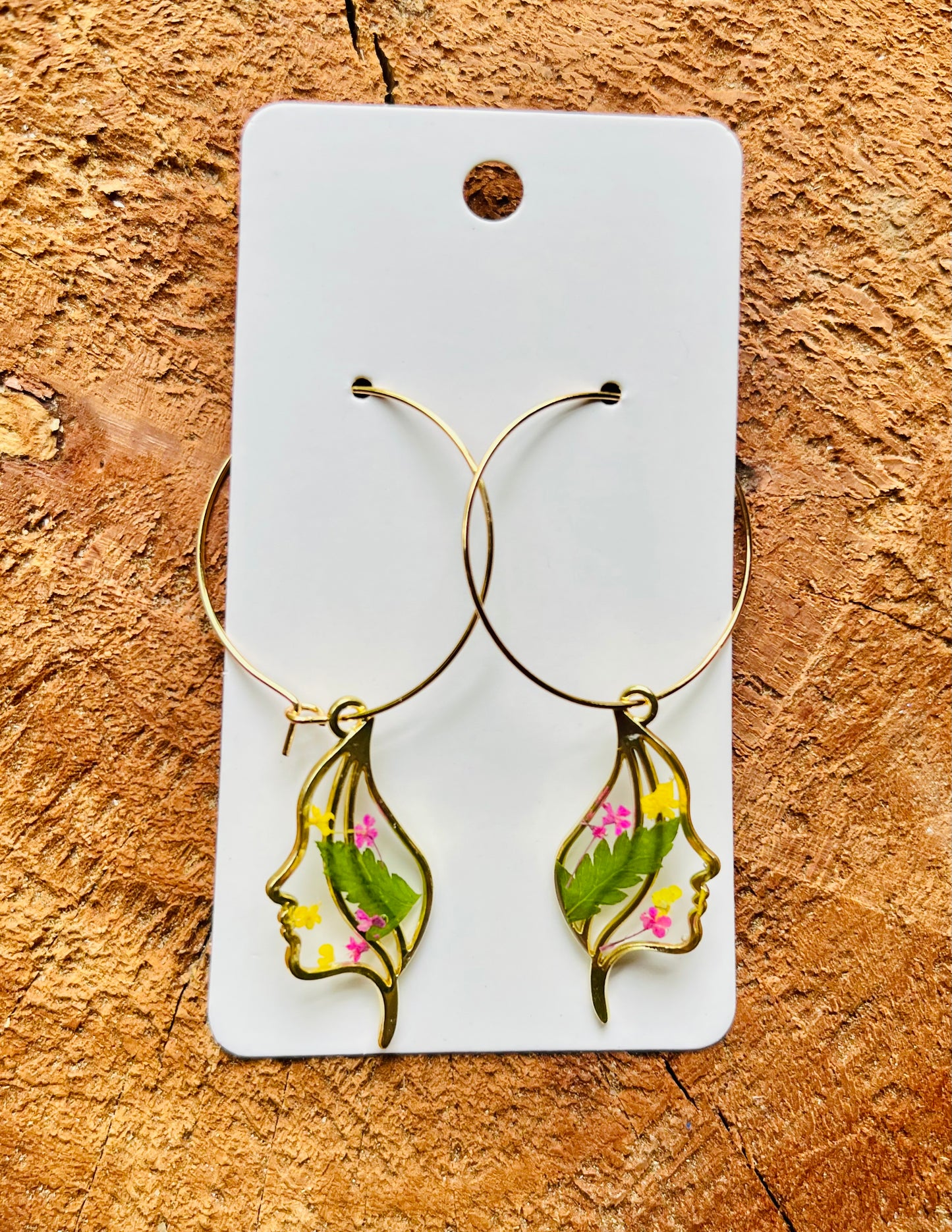 Handmade earrings with real ferns, made real pressed flowers. A truly unique gift. Hypoallergenic. 18K Gold.