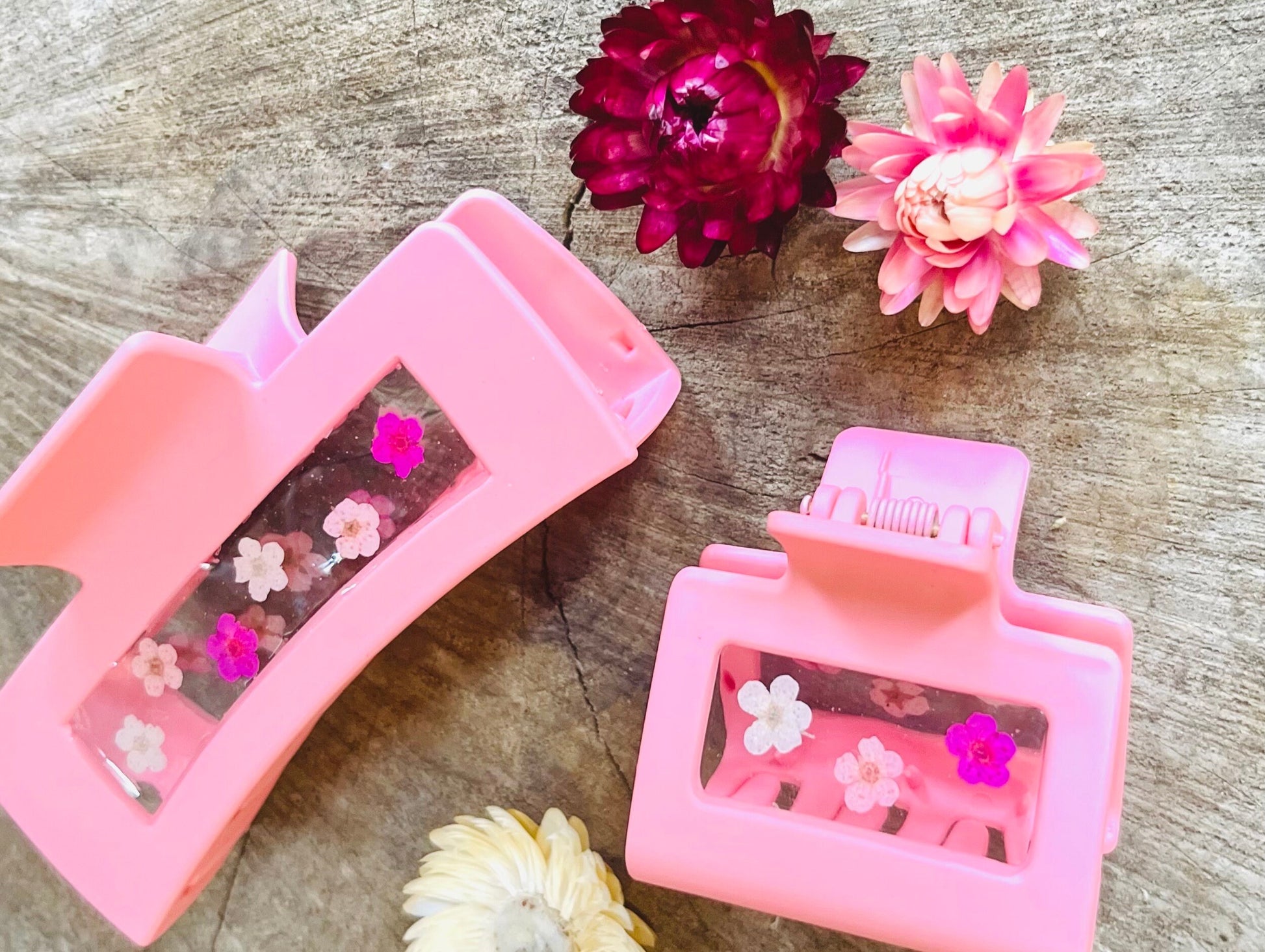 Handmade pink real pressed flower claw clips.