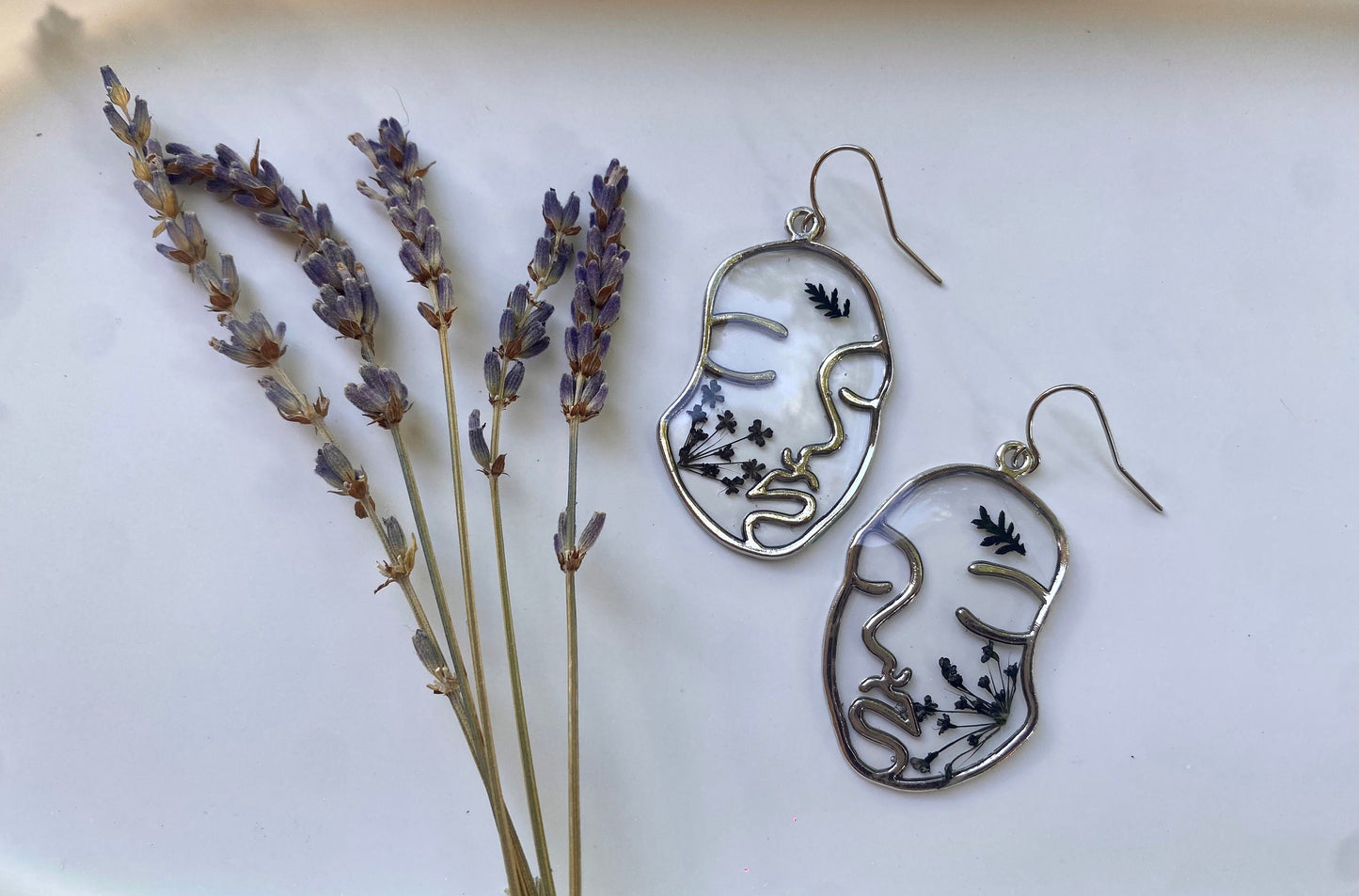 Handmade Black Fern Earrings. Abstract Silver Face earrings. Black Queen Anne’s lace and black ferns. 14K white gold plated