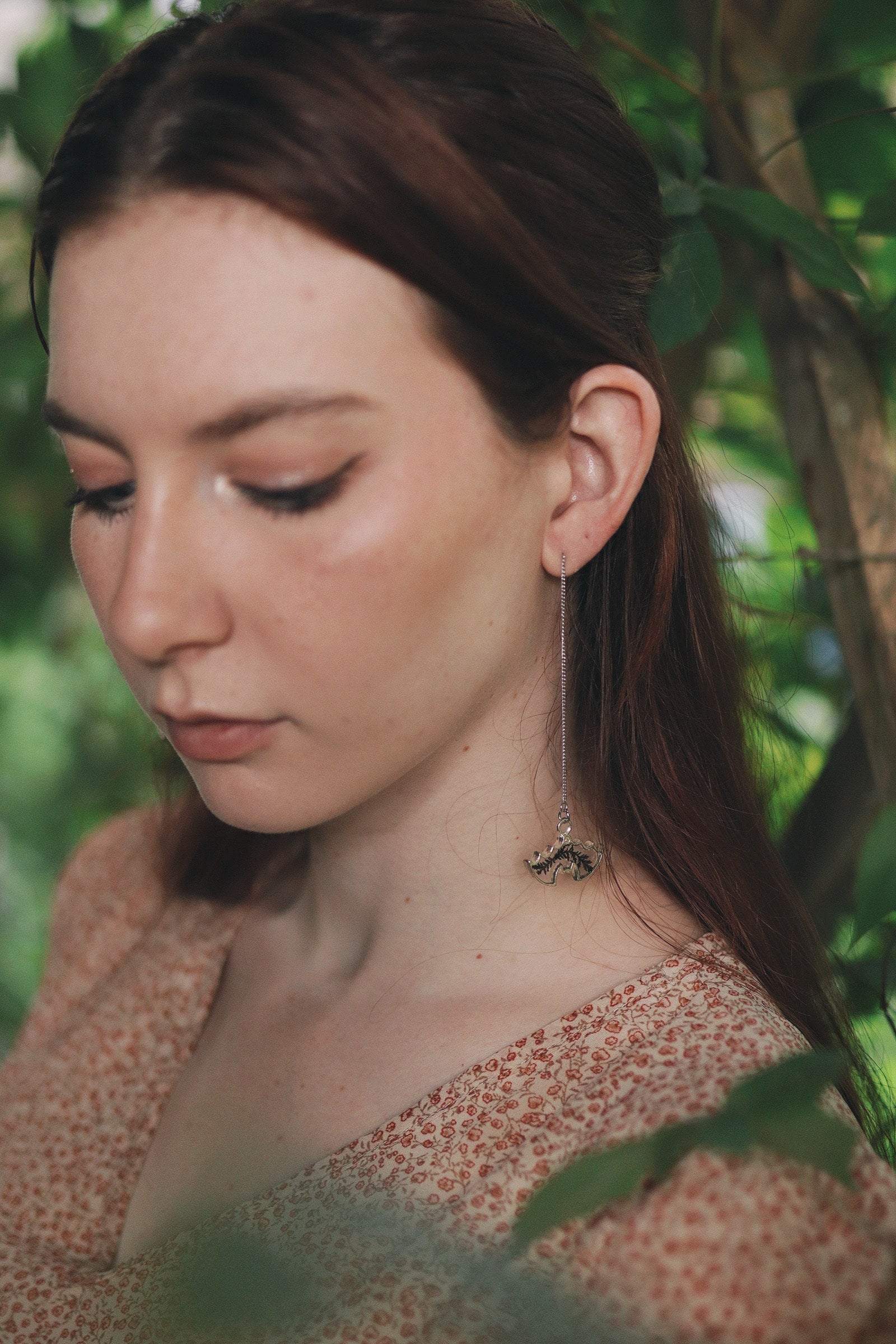 Halloween Bat Dangles. Platinum plated threaded earrings. Made with Black Ferns.