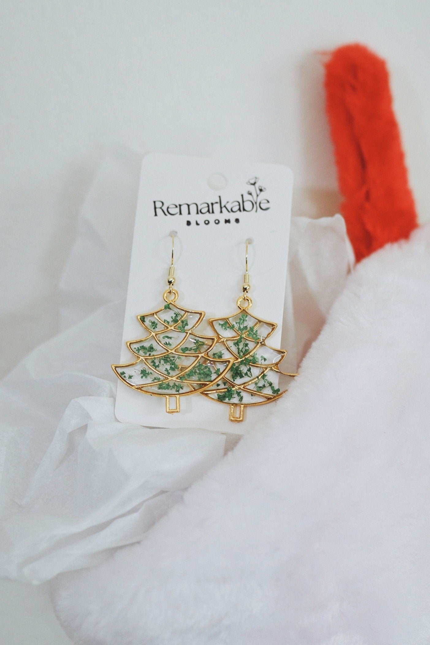 Handmade Christmas Tree Earrings. Made with Real pressed flowers. Hypoallergenic. Christmas. 14K gold plated posts.