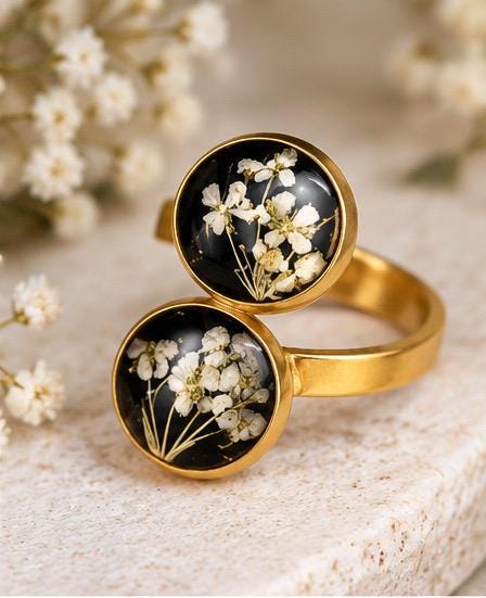 Handmade adjustable ring made with real flowers. White Queen Anne’s Lace Flowers. Minimalist. Statement.