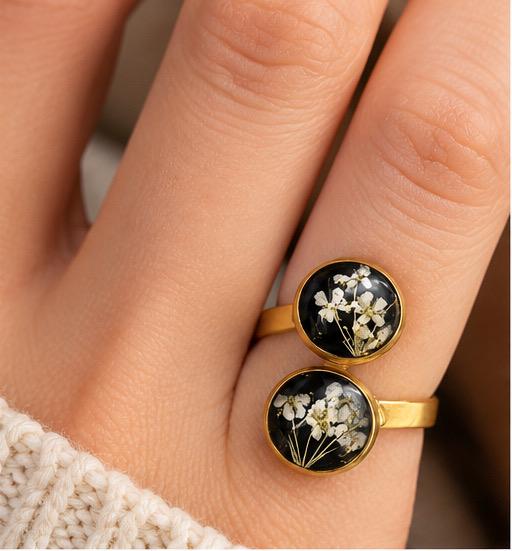 Handmade adjustable ring made with real flowers. White Queen Anne’s Lace Flowers. Minimalist. Statement.