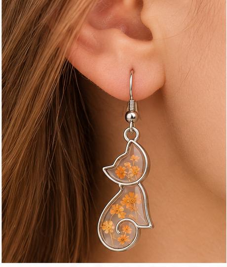 Handmade Real Pressed orange Flowers. Orange Cat Earrings. Orange Queen Anne’s lace flowers. Surgical steel earrings. Cat Lovers.